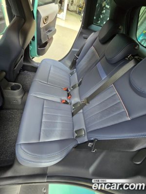 Mini Cooper 5Door Favoured 2025 года из Южной Кореи