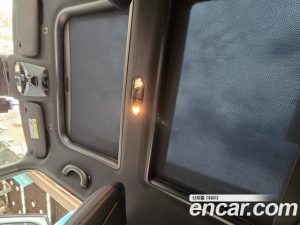 Mini Cooper 5Door Favoured 2025 года из Южной Кореи