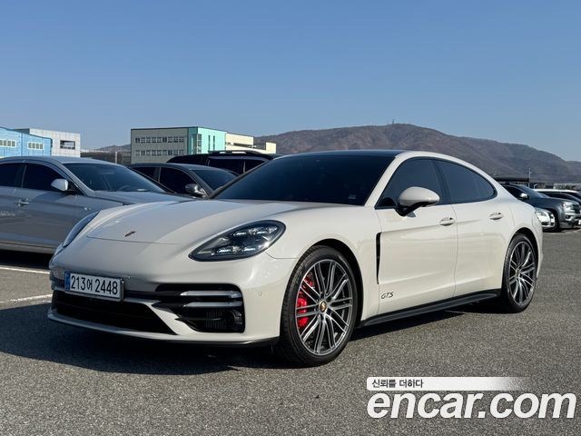 Porsche Panamera 4.0 GTS 2023 года из Кореи