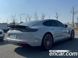 Porsche Panamera 4.0 GTS 2023 года из Южной Кореи