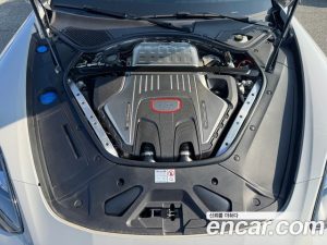 Porsche Panamera 4.0 GTS 2023 года из Южной Кореи