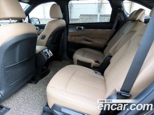 Kia Sorento HEV 1.6 2WD 2026 года из Южной Кореи