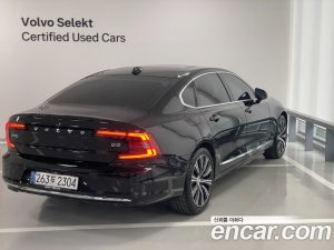 Volvo S90 B5 ULTIMATE Bright 2024 года из Южной Кореи