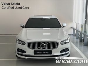 Volvo S90 B5 ULTIMATE Bright 2024 года из Южной Кореи