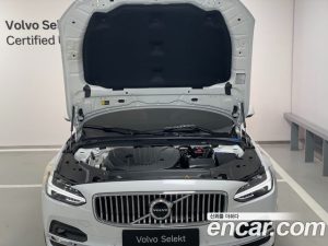 Volvo S90 B5 ULTIMATE Bright 2024 года из Южной Кореи