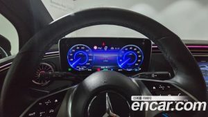 Mercedes-Benz EQE EQE500 4MATIC 2023 года из Южной Кореи