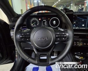 Kia K5 Signature 2024 года из Южной Кореи