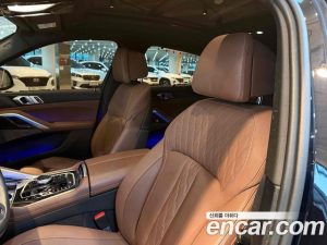 BMW X6 xDrive40i M Sport 2024 года из Южной Кореи