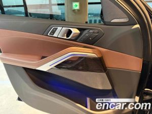 BMW X6 xDrive40i M Sport 2024 года из Южной Кореи