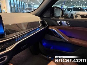 BMW X6 xDrive40i M Sport 2024 года из Южной Кореи