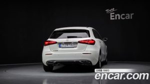 Mercedes-Benz A-Class A220 HATCHBACK 2025 года из Южной Кореи