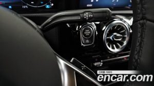 Mercedes-Benz A-Class A220 HATCHBACK 2025 года из Южной Кореи