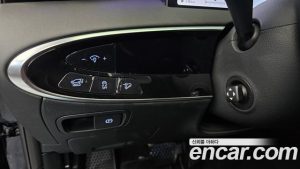 Genesis GV70 2.5T Бензин 2WD 2025 года из Южной Кореи