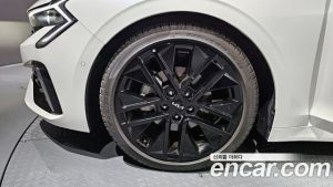 Kia K5 1.6 Turbo 2024 года из Южной Кореи
