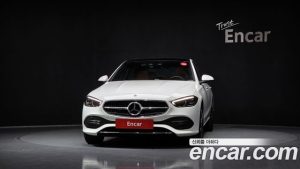 Mercedes-Benz C-Class C200 Avantgarde 2025 года из Южной Кореи