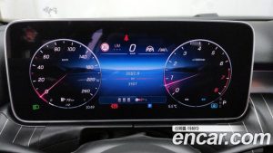 Mercedes-Benz C-Class C200 Avantgarde 2025 года из Южной Кореи