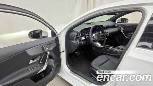 Mercedes-Benz A-Class A220 HATCHBACK 2025 года из Южной Кореи