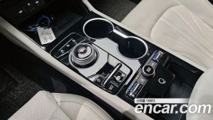 Kia K5 1.6 Turbo 2024 года из Южной Кореи