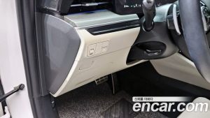 Kia K5 1.6 Turbo 2024 года из Южной Кореи