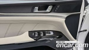 Kia K5 1.6 Turbo 2024 года из Южной Кореи