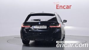 BMW 3-Series 320i Touring M Sport 2024 года из Южной Кореи