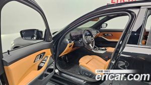 BMW 3-Series 320i Touring M Sport 2024 года из Южной Кореи
