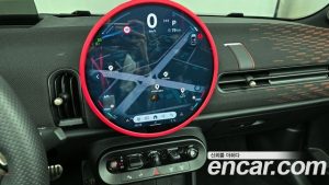 Mini Cooper Convertible JCW 2025 года из Южной Кореи