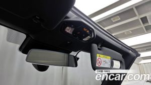 Mini Cooper Convertible JCW 2025 года из Южной Кореи