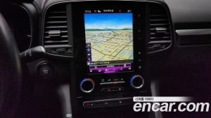 Renault-KoreaSamsung QM6 2.0 GDe LE Signature 2WD 2023 года из Южной Кореи