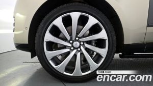 Land Rover Range Rover P530 AB LWB 2023 года из Южной Кореи
