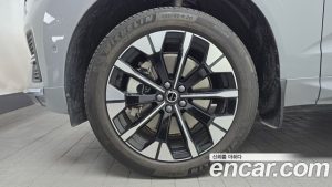 Volvo XC60 B5 Ultra Bright Air Air Suspension 2026 года из Южной Кореи
