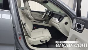 Volvo XC60 B5 Ultra Bright Air Air Suspension 2026 года из Южной Кореи