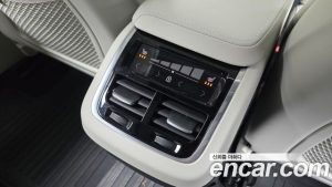 Volvo XC60 B5 Ultra Bright Air Air Suspension 2026 года из Южной Кореи