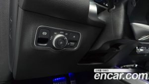 Mercedes-Benz GLB-Class AMG GLB35 4MATIC 2023 года из Южной Кореи