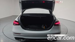 Mercedes-Benz E-Class E250 AMG Line 2023 года из Южной Кореи