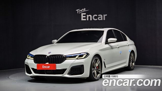 BMW 5-Series M550i xDrive 2023 года из Кореи