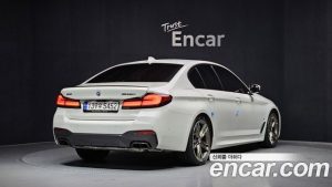 BMW 5-Series M550i xDrive 2023 года из Южной Кореи