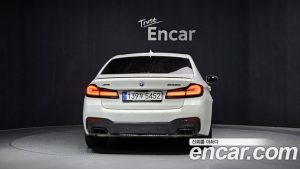 BMW 5-Series M550i xDrive 2023 года из Южной Кореи