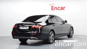 Mercedes-Benz E-Class E250 Avantgarde 2023 года из Южной Кореи