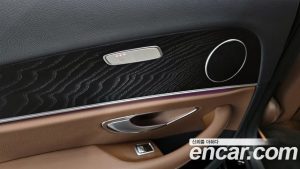 Mercedes-Benz E-Class E250 Avantgarde 2023 года из Южной Кореи