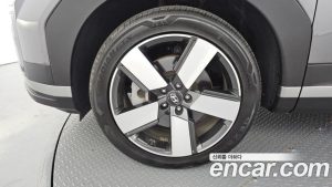 Hyundai Santafe Бензин 2.5T 2WD 2024 года из Южной Кореи