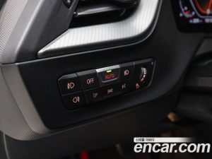 BMW 1-Series 120i M Sport 2024 года из Южной Кореи