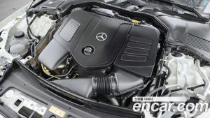 Mercedes-Benz C-Class C200 Avantgarde 2025 года из Южной Кореи