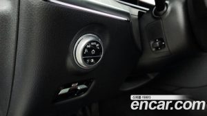 Mercedes-Benz C-Class C200 Avantgarde 2025 года из Южной Кореи