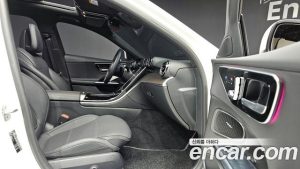 Mercedes-Benz C-Class C300 4MATIC Avantgarde 2024 года из Южной Кореи