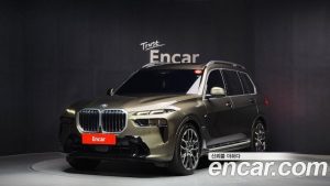 BMW X7 xDrive 40i M Sport 6 2023 года из Южной Кореи