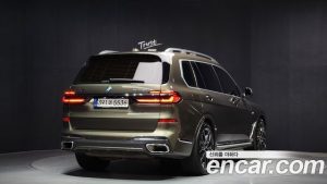 BMW X7 xDrive 40i M Sport 6 2023 года из Южной Кореи