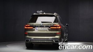 BMW X7 xDrive 40i M Sport 6 2023 года из Южной Кореи