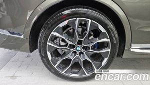 BMW X7 xDrive 40i M Sport 6 2023 года из Южной Кореи