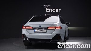 BMW 5-Series 530i xDrive M Sport 2025 года из Южной Кореи